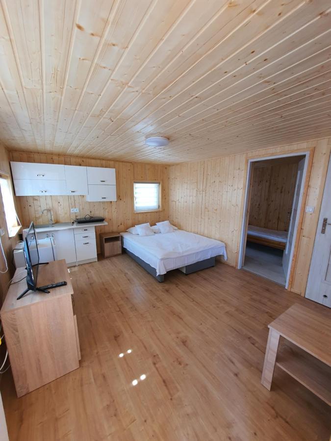 Maja Apartment เวบา ภายนอก รูปภาพ